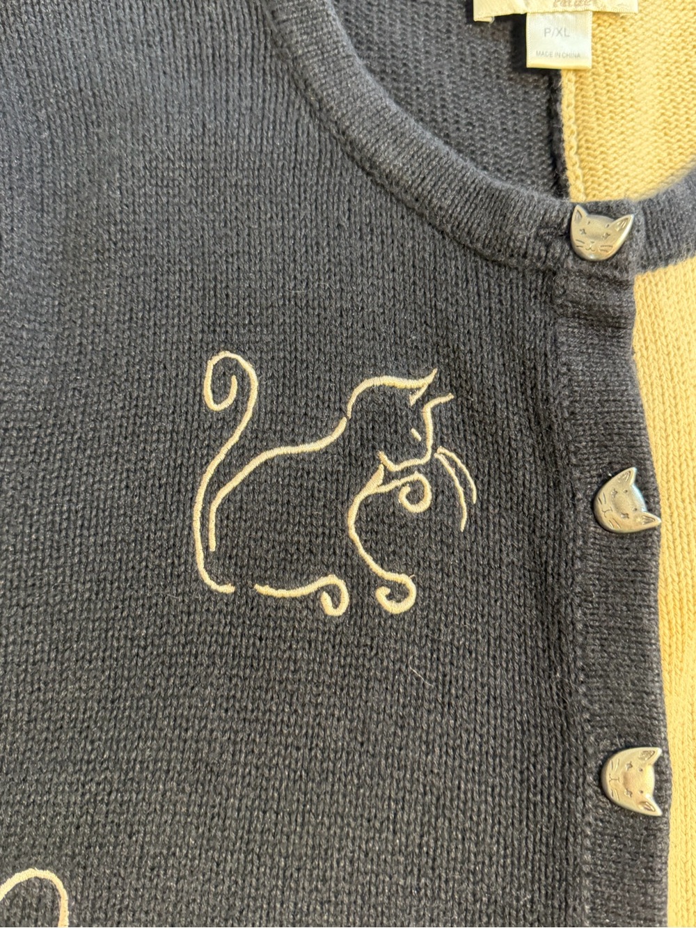 VINTAGE Kitty cat pet lover knit sweater cardigan button front embroidered - Picture 5 of 15